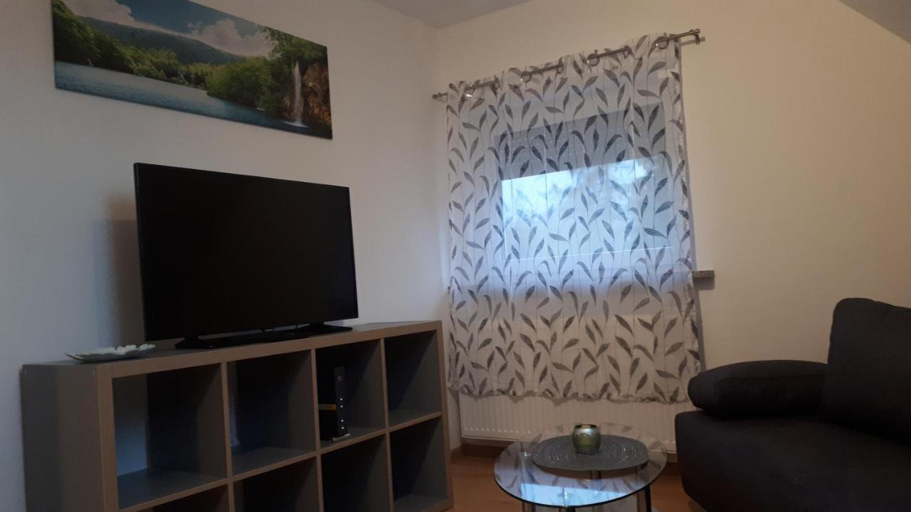 Sarah Klein Aber Fein Apartment Wellesweiler Luaran gambar