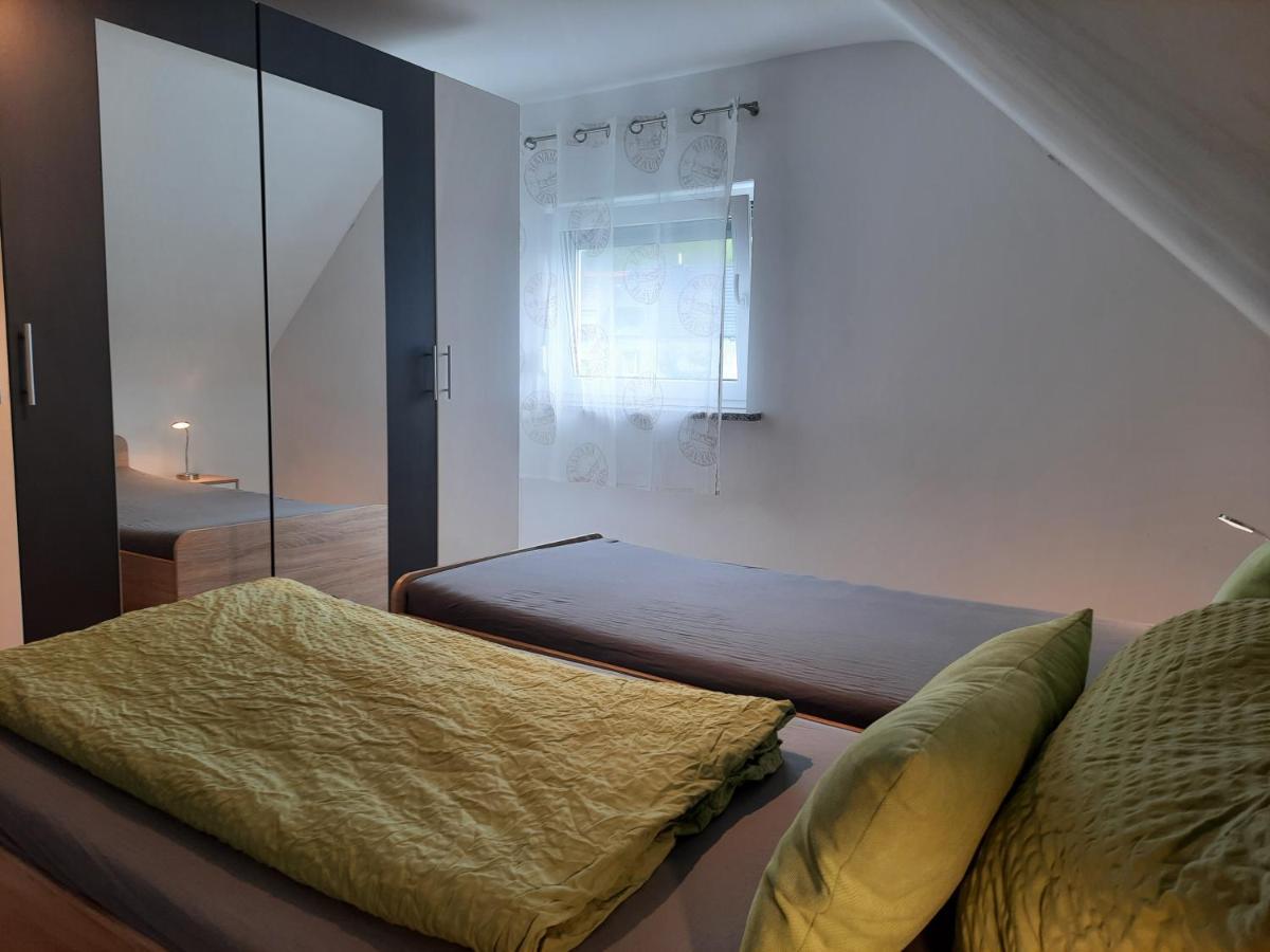 Sarah Klein Aber Fein Apartment Wellesweiler Luaran gambar
