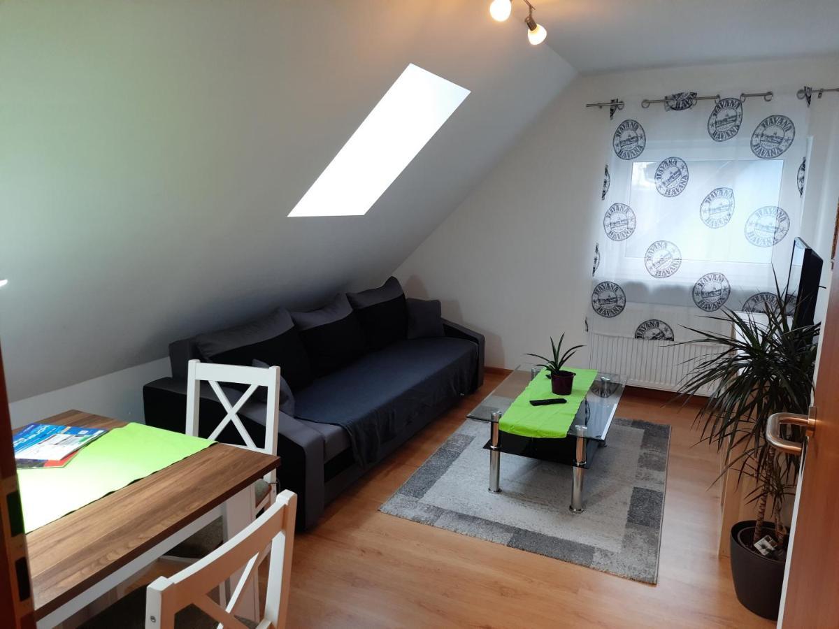 Sarah Klein Aber Fein Apartment Wellesweiler Luaran gambar