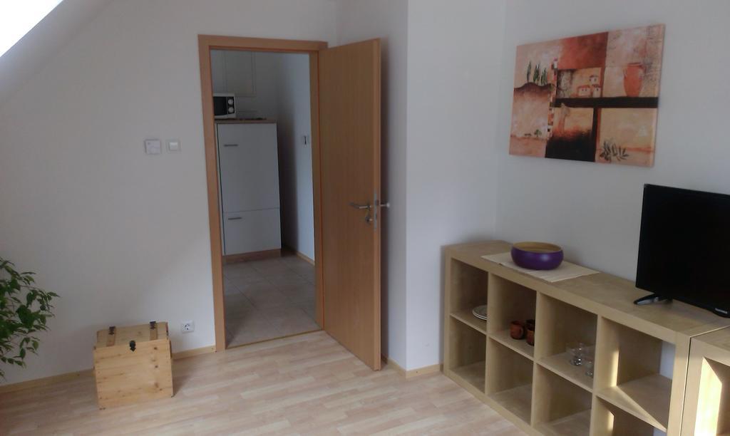 Sarah Klein Aber Fein Apartment Wellesweiler Luaran gambar