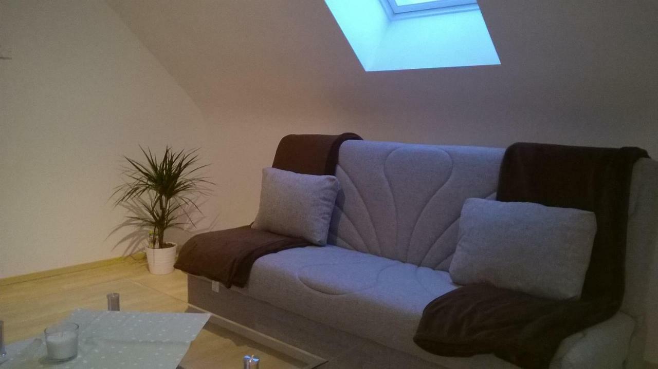 Sarah Klein Aber Fein Apartment Wellesweiler Luaran gambar