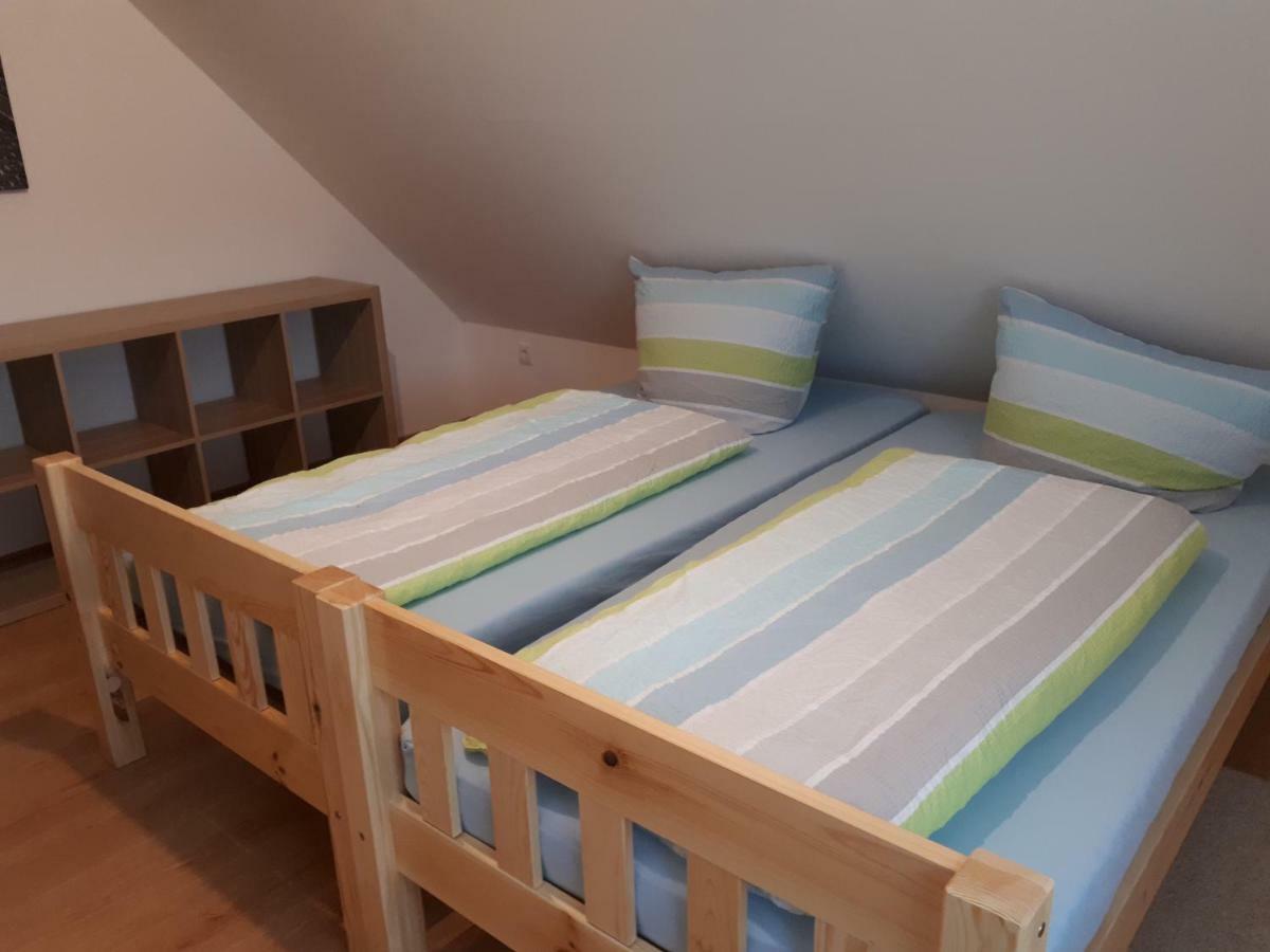 Sarah Klein Aber Fein Apartment Wellesweiler Luaran gambar